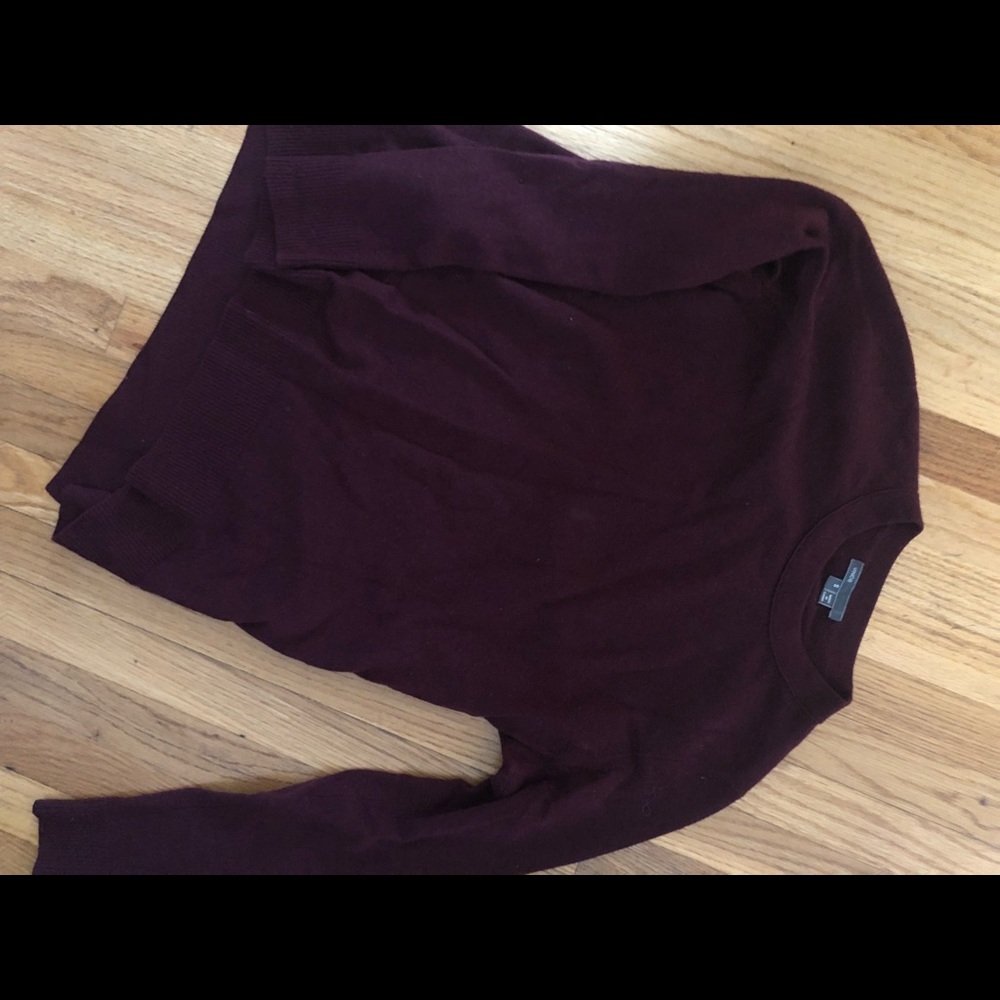Vince burgundy sweater